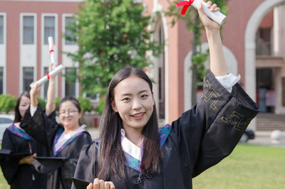 中国传媒大学在职研究生 中国传媒大学在职研究生