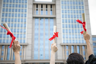 中国传媒大学在职研究生就业